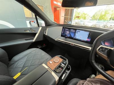 2022 BMW iX