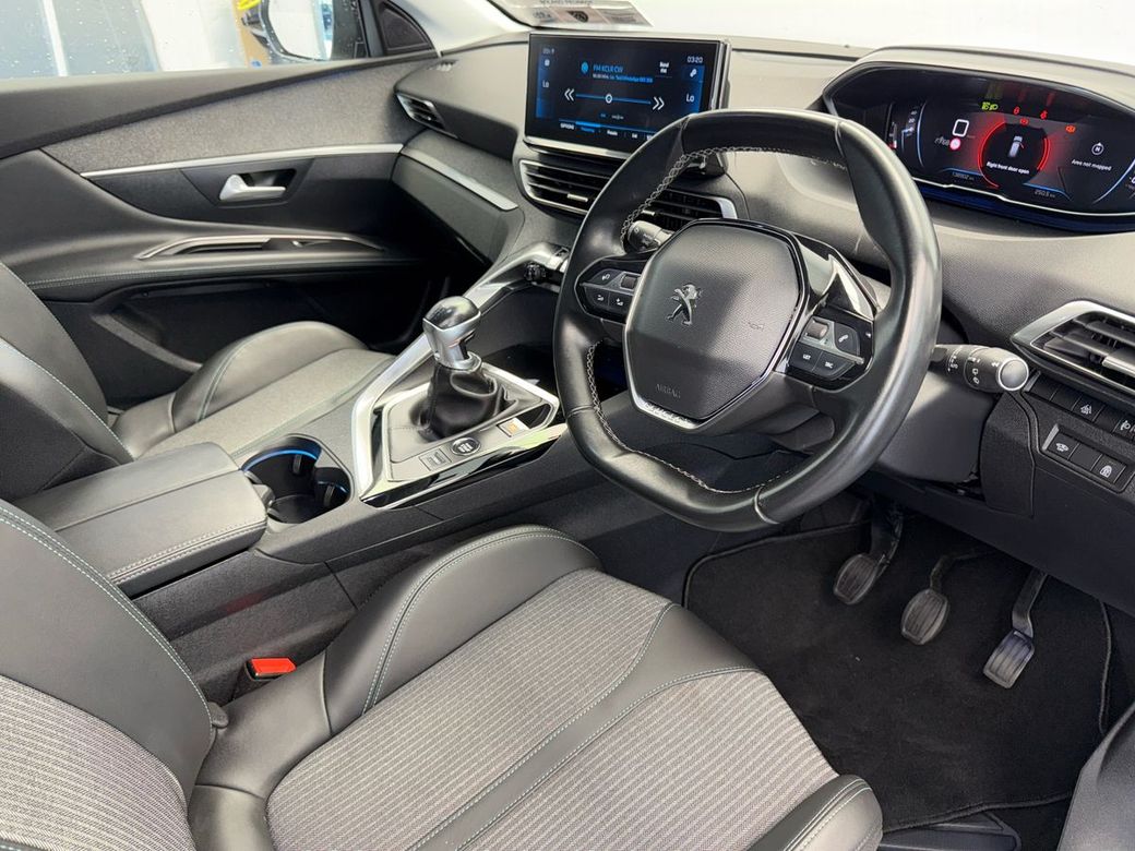 2021 Peugeot 3008