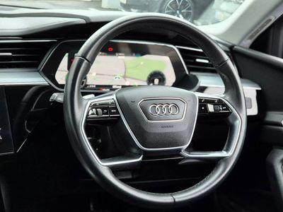 2022 Audi e-tron