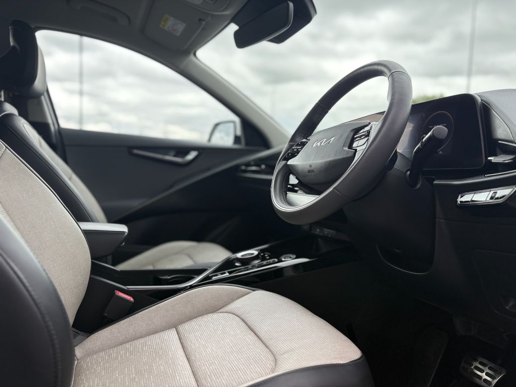 2023 Kia Niro