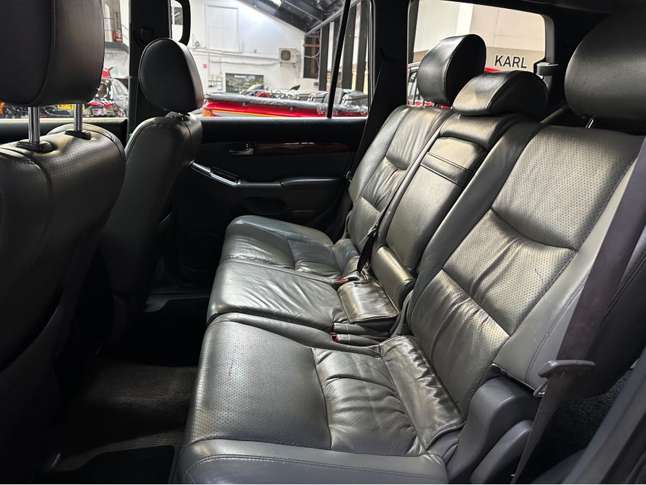 2004 Toyota Landcruiser