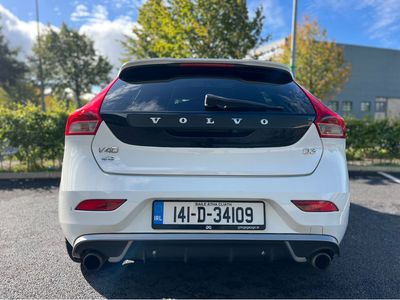 2014 Volvo V40