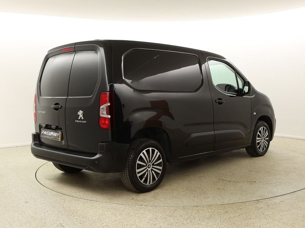 2021 Peugeot Partner