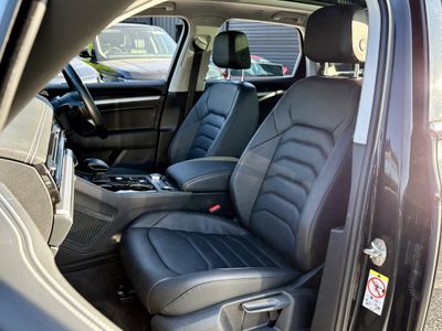2024 Volkswagen Touareg