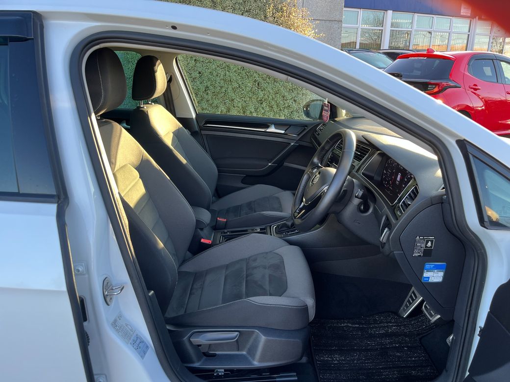 2019 Volkswagen Golf