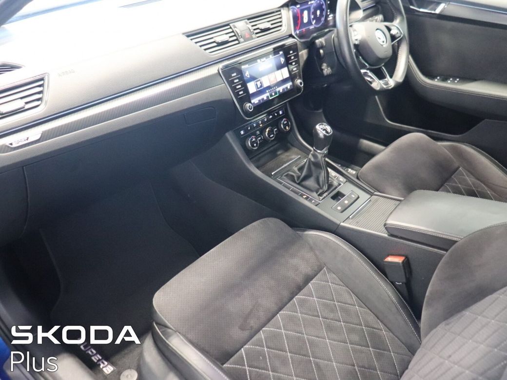 2022 Skoda Superb