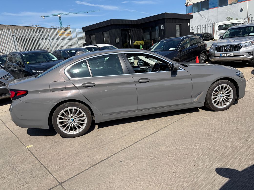 2022 BMW 5 Series