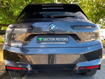 2022 BMW iX