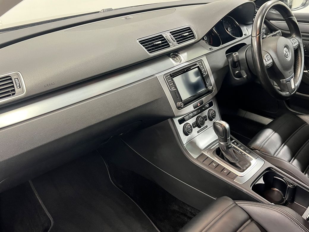 2015 Volkswagen Passat
