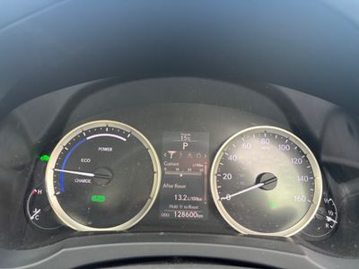 2015 Lexus IS 300h