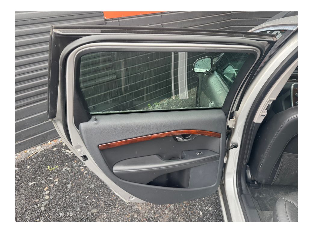 2012 Volvo V70