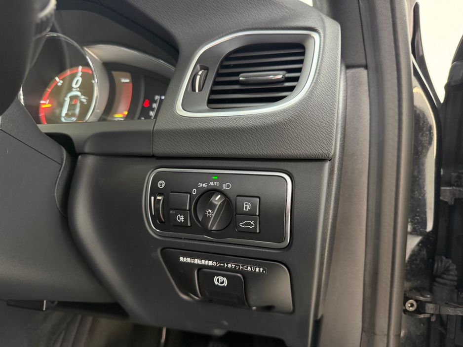 2017 Volvo V60