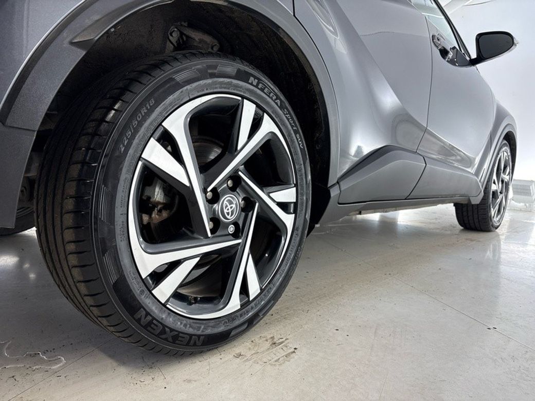2023 Toyota C-HR