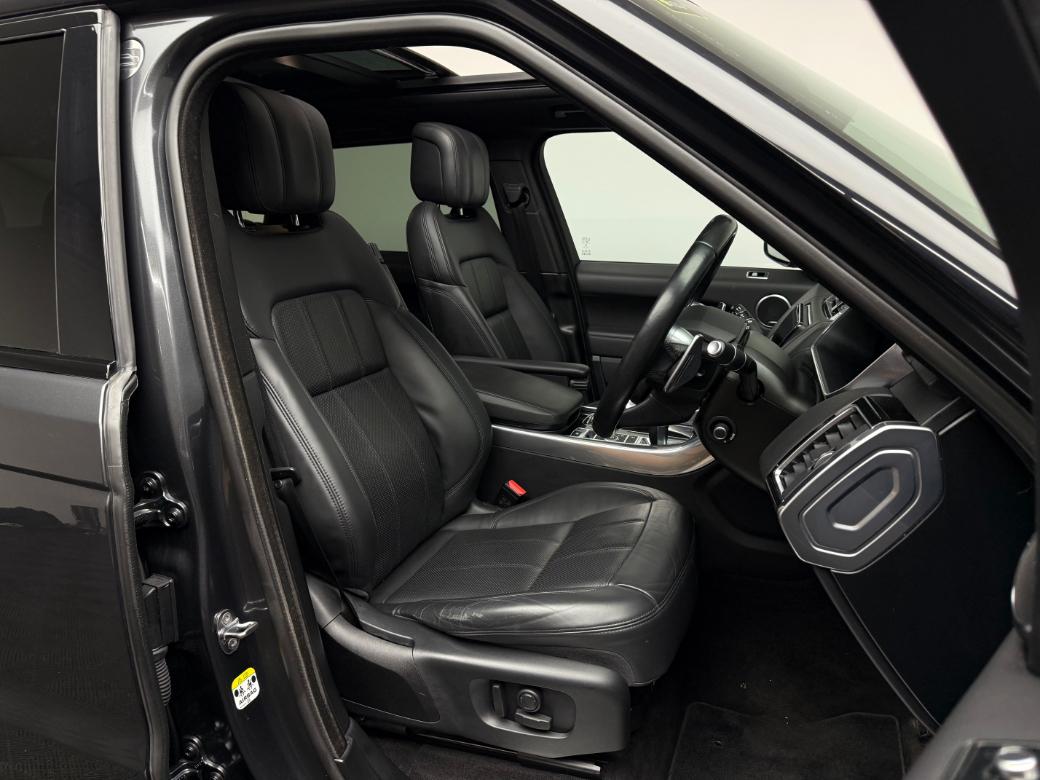 2021 Land Rover Range Rover Sport