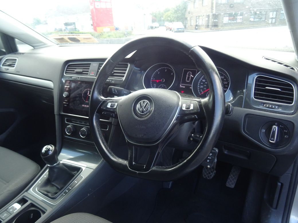 2018 Volkswagen Golf