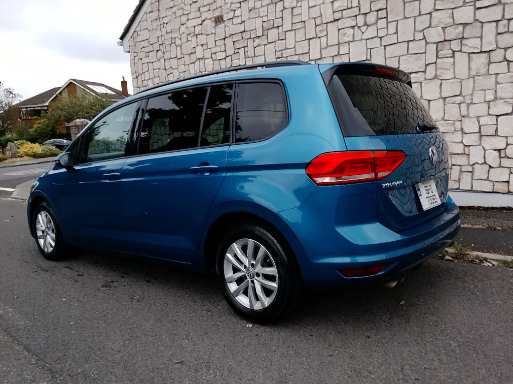 2016 Volkswagen Touran