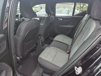 2023 Volvo XC40