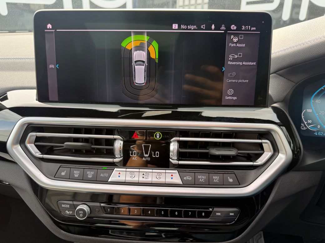 2024 BMW iX3