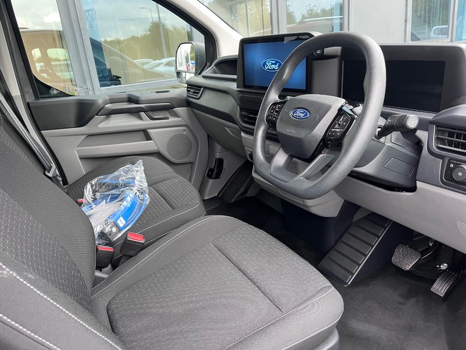 2026 Ford Tourneo Custom