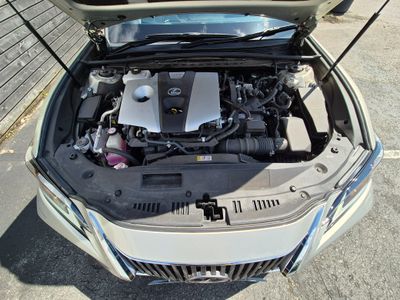 2020 Lexus ES 300h