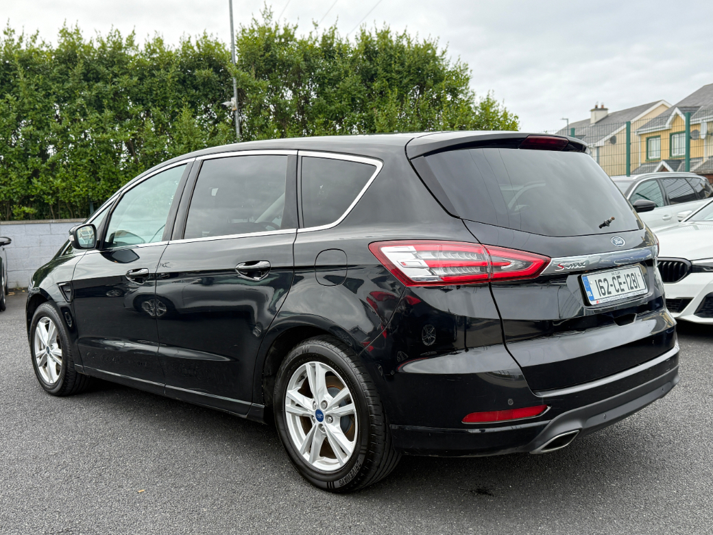 2016 Ford S-Max
