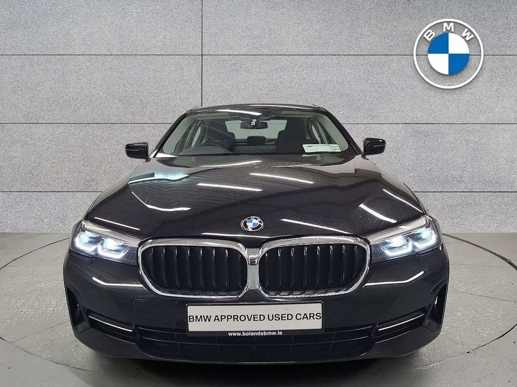 2021 BMW 5 Series