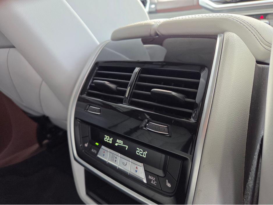 2023 BMW XM