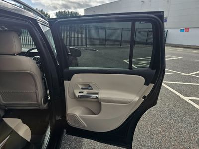 2025 Mercedes-Benz GLB Class
