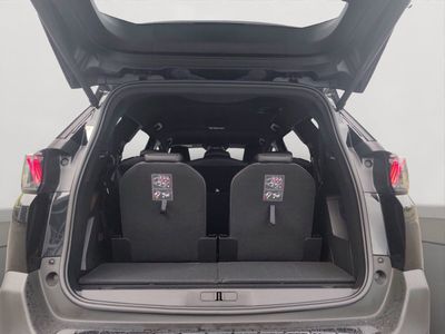2024 Peugeot 5008