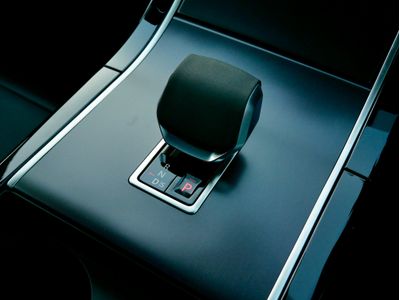 2025 Land Rover Range Rover Velar