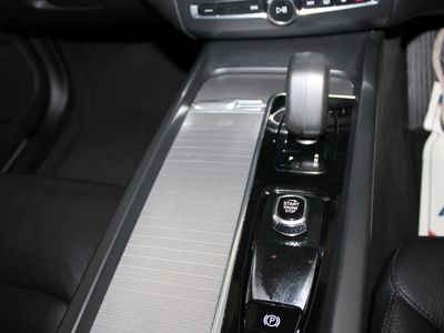 2022 Volvo XC60