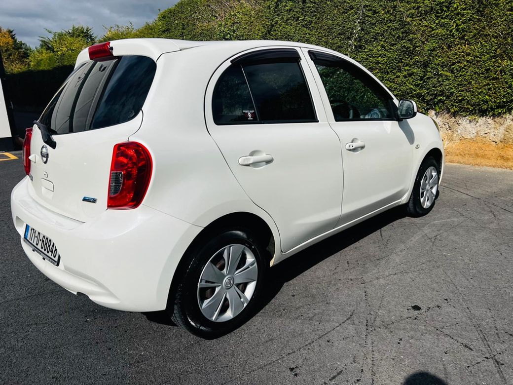 2017 Nissan March