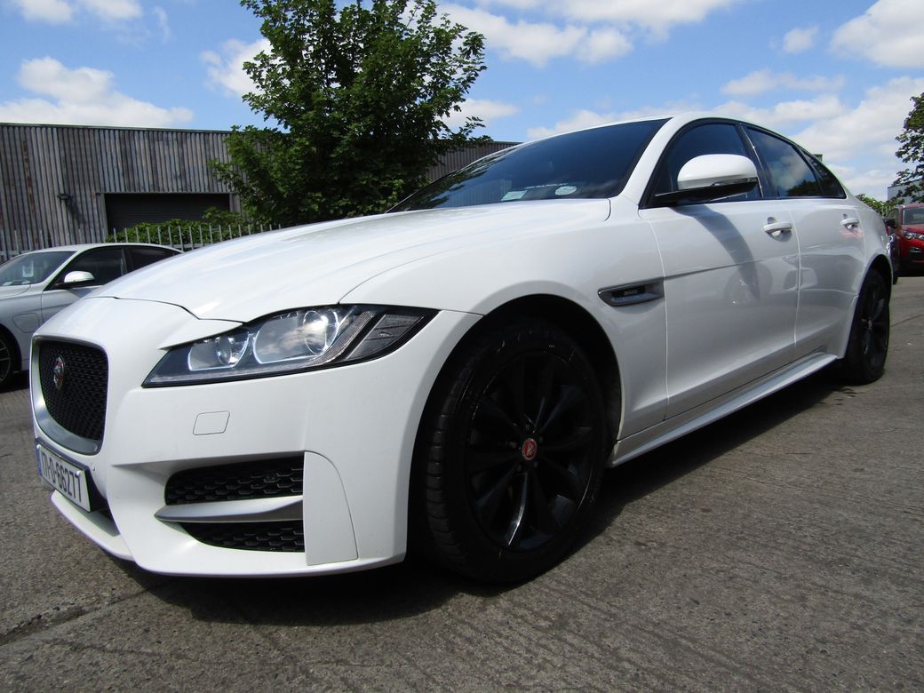 2017 Jaguar XF