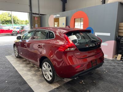 2017 Volvo V40