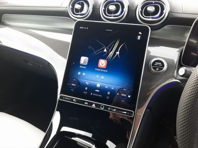 2025 Mercedes-Benz GLC Class