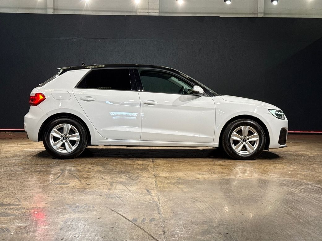 2022 Audi A1