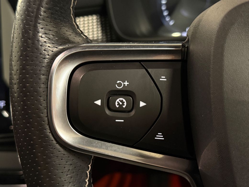 2018 Volvo XC40