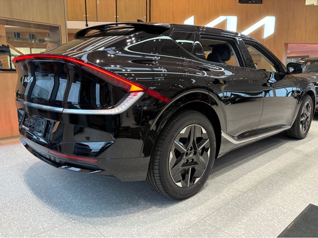 2025 Kia EV6