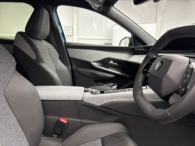 2025 Peugeot 3008