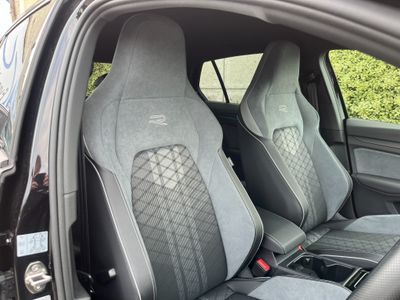 2024 Volkswagen Golf