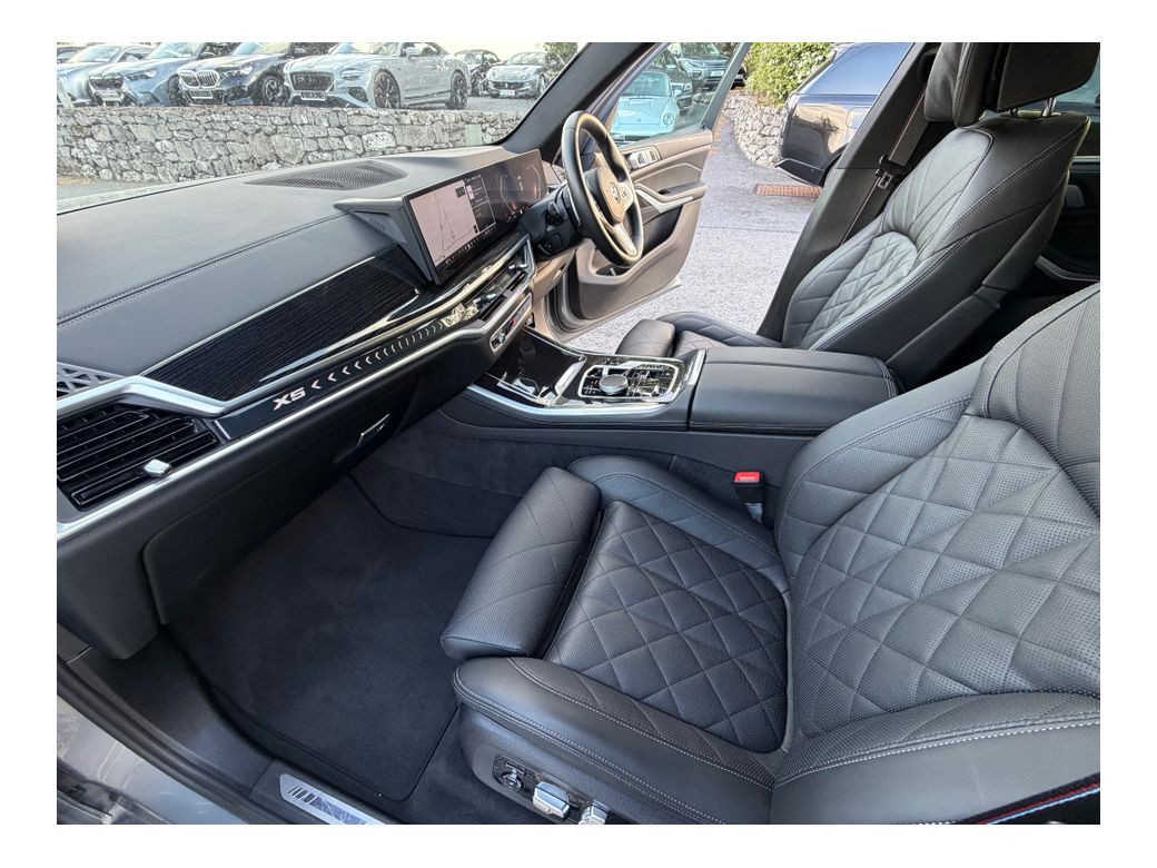 2025 BMW X5