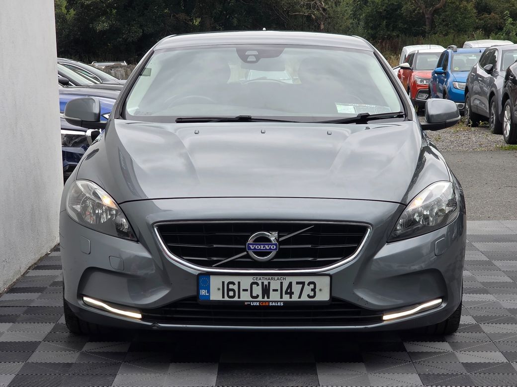 2016 Volvo V40