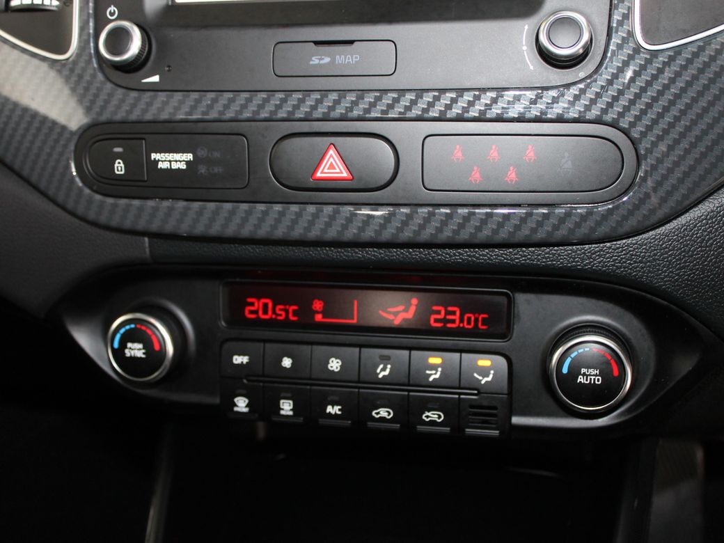 2018 Kia Carens