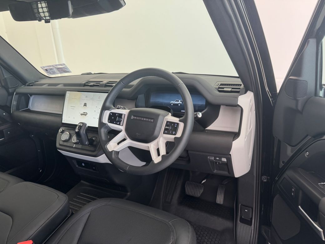 2026 Land Rover Defender