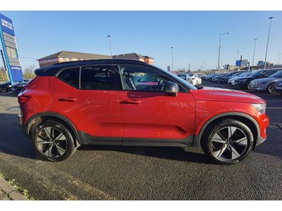 2022 Volvo XC40