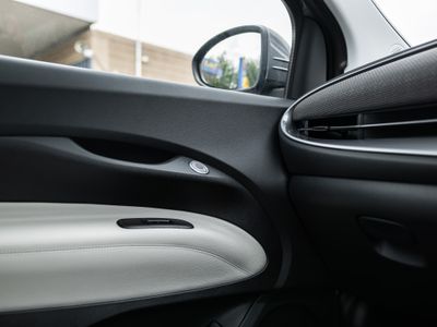 2025 Fiat 500