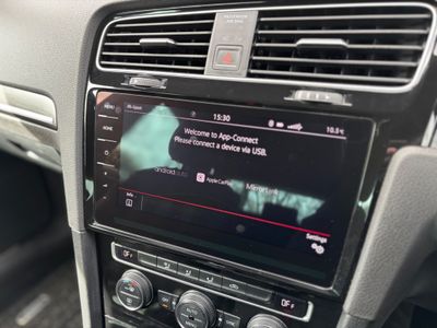 2018 Volkswagen Golf