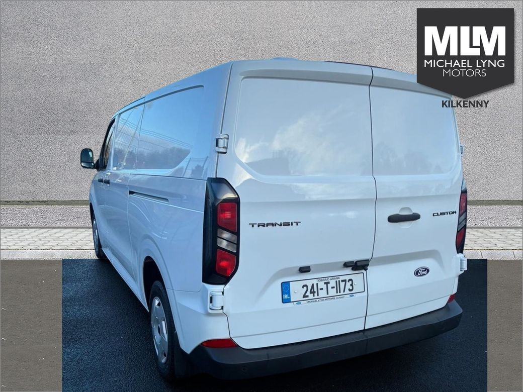 2024 Ford Transit Custom