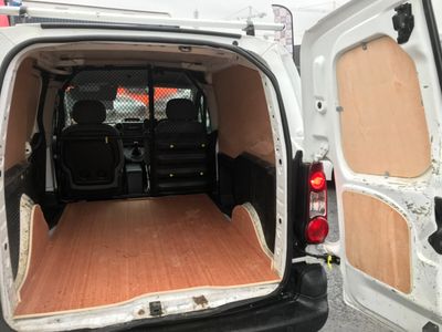 2016 Peugeot Partner