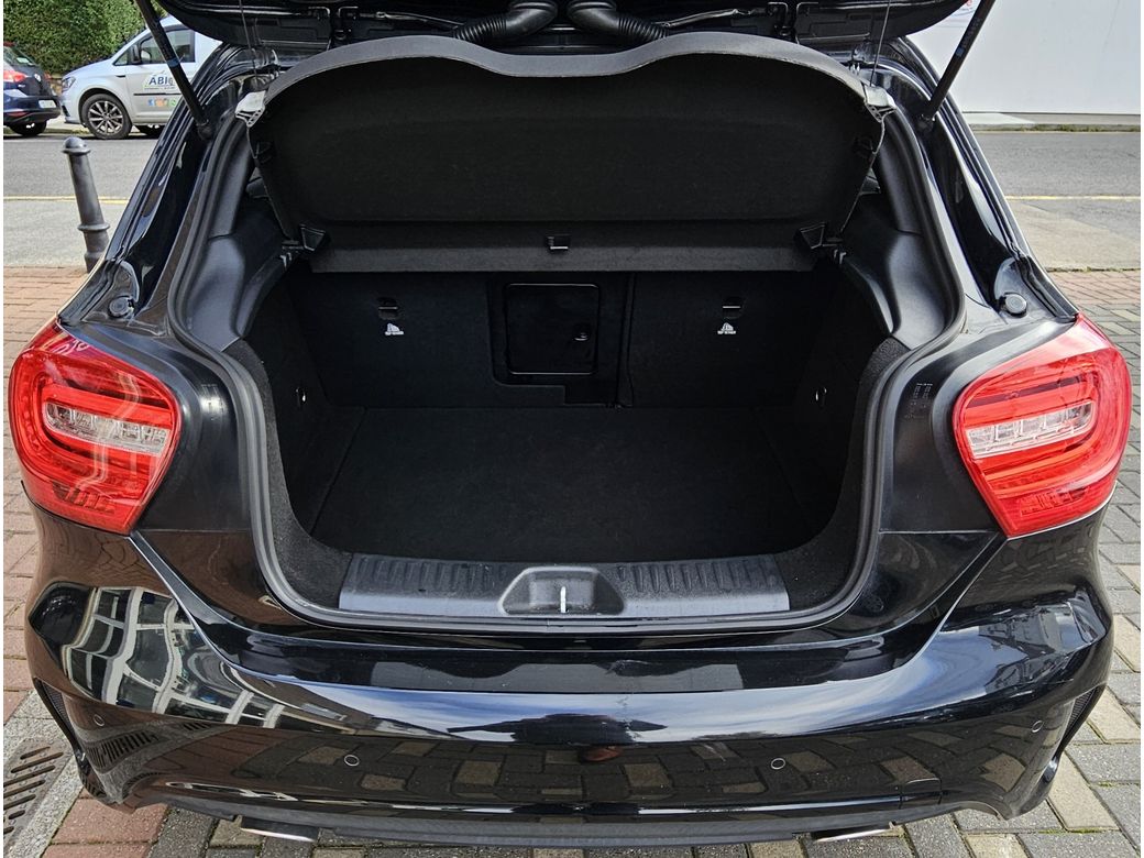 2013 Mercedes-Benz A 180
